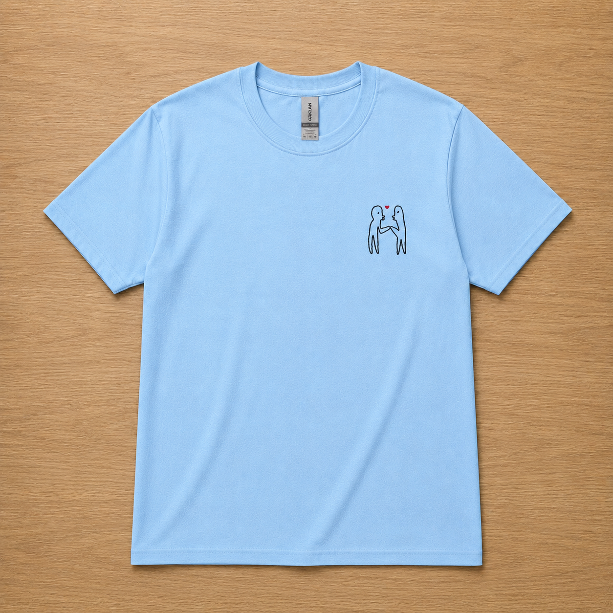 Camiseta con beso
