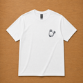 Camiseta con fantasma y flor