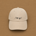 Gorra color beige con manos de Adan bordado a mano